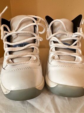 Youth Air Jordan 11
